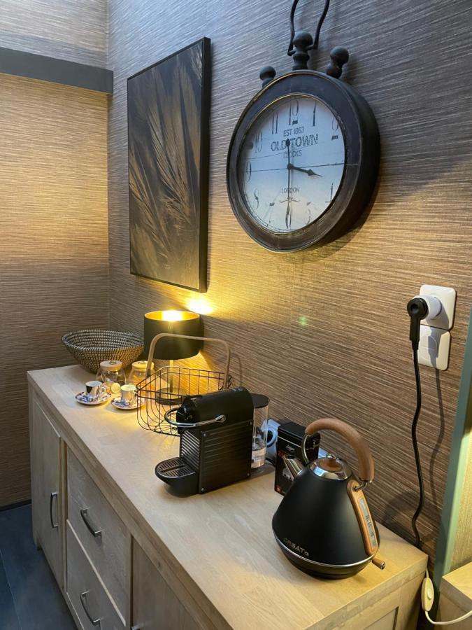 Cosy Central House With Luxury Jacuzzi Bath هيسدين المظهر الخارجي الصورة